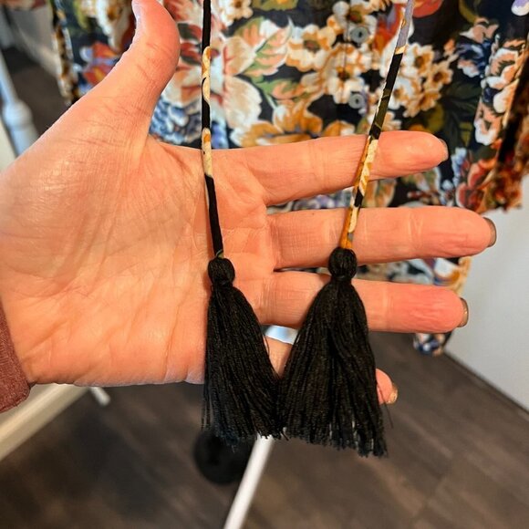 Olivaceous floral 100% cotton peasant blouse w tassels, Size Medium - Picture 3 of 15